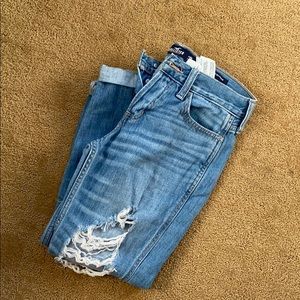 hollister co. ripped jeans